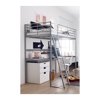 ベッド IKEA ロフトベッド SVÄRTA
