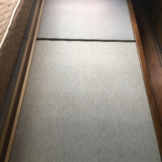 クイーンサイズ 多収納ベッドフレーム