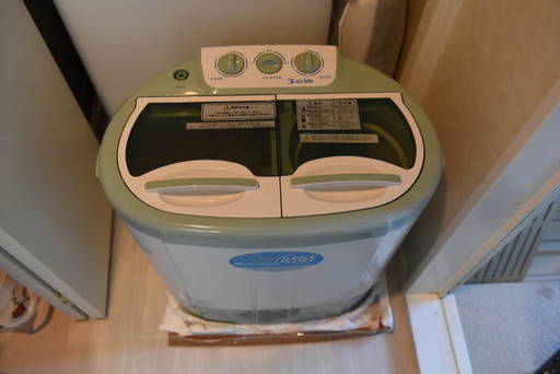 小型二槽式洗濯機　「アルミス　AST-01　晴晴」