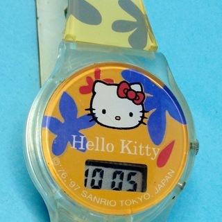 送料無料(H6)電池交換済　ハロー　キティ　デジタル腕時計USED