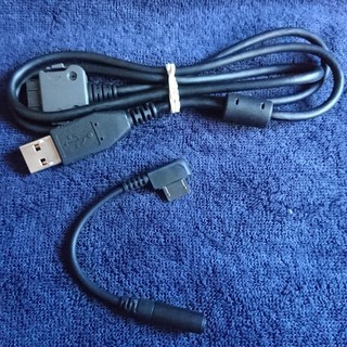 ドコモガラケー用　通信充電USBコード、ヘッドフォン変換コード
