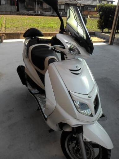 ヤマハ　シグナスx　125cc