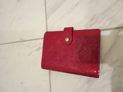 ルイヴィトン LOUIS VUITTON☆手帳カバー☆ヴェルニ　赤