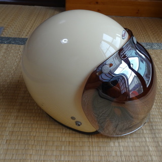 お値下げします！４０００円→３５００円　バイカーズ　ヘルメット