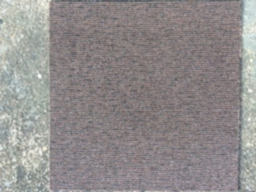 タイルカーペット（あづき色黒点）５０枚　養生用