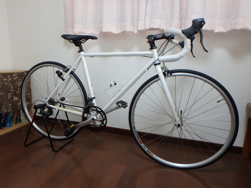☆ロードバイク美品・ホワイトパール☆