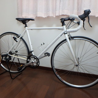 ☆ロードバイク美品・ホワイトパール☆