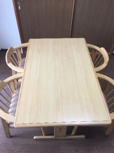 美品ダイニングセット