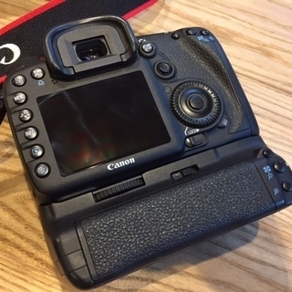 キヤノン　canon eos7 バッテリーグリップ付き キャノン EOS7D バッテリーグリップ 付き