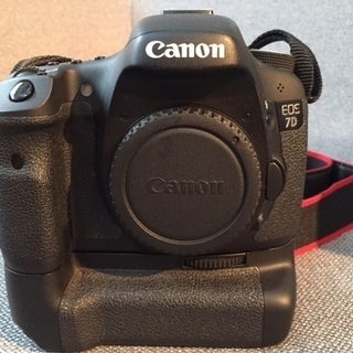 キヤノン　canon eos7 バッテリーグリップ付き キャノン EOS7D バッテリーグリップ 付き