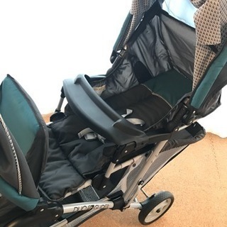 値下げしました！グレコ デュオグライダー 縦 2人乗りベビーカー