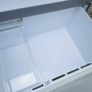2人3人用にピッタリSanyo2010年式255リットルノンフロン冷凍冷蔵庫です！💫 配送無料です！💫