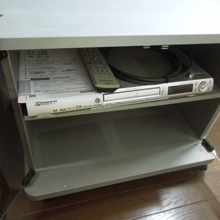 SHARP 32型テレビとDVDプレーヤーまとめて