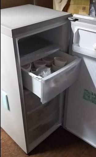 三菱温調冷凍庫　121Ｌ　引き出し式　温調3段階