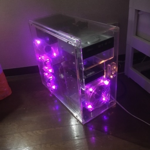 自作PC 透明ケース好きな方向け