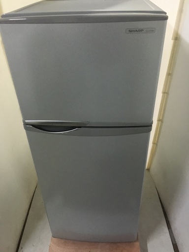シャープ　118Ｌ　冷蔵庫　2013年製　お譲りします