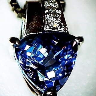タンザナイト 1.17ct メレダイヤ pt900 pt850 ネックレス ペンダント 中古
