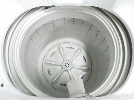 2016年式一人暮らしにピッタリな縦型洗濯機4.6キロです！ 綺麗です！ 配送無料です！
