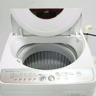 節水&黒カビブロックの「穴なし槽」。洗濯後だけでなく保管・着用中も衣類の除菌・防臭効果が持続「Ag+イオンコート」。ボタンひと押しで簡単設定「すすぎ1回」コース搭載。 2012年式簡易乾燥機能付き6キロ洗濯機です その他機能付きです 取り扱い説明書付きです 配送無料です