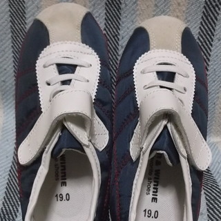 【新品未使用】靴　19センチ 紺×白＿１　計3足あります