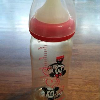 ピジョン母乳実感プラスチックボトル240ml