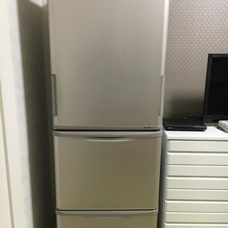 2013年製シャープどっちもドア 冷蔵庫