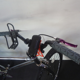 ハイボルテージ　自転車　High voltage　クロスバイク