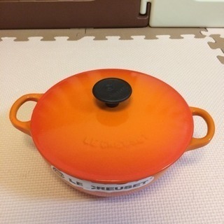 ルクルーゼ　マルミット18センチ ル・クルーゼ両手鍋 マルミット18cm オレンジ 新品・未使用 - メルカリ