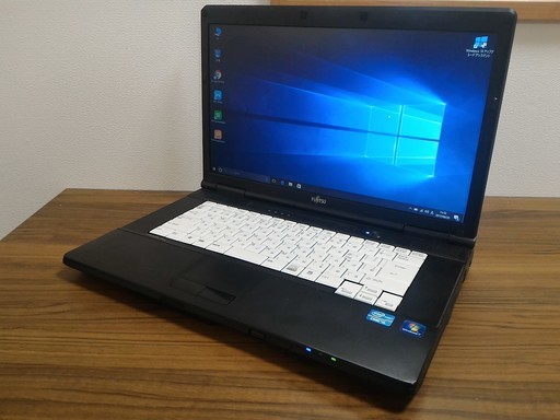 お取引中)爆速 SSD Core-i5 ﾒﾓﾘ4G Office2016搭載! Windows10ノートPC Core-i5/ﾒﾓﾘ4GB/SSD120GB/無線LAN/Kingsoft Office2016 [富士通 Lifebook A561]