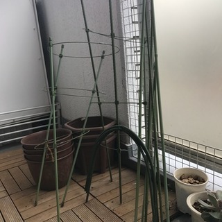 植木鉢7個と支柱