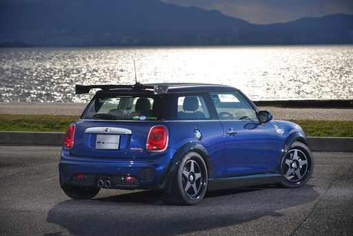 RK DESIGN◆ミニ　クーパーS　F56　リアウイング （アクリル翼端板） BMW MINI Cooper-S XM20◆送料無料‼◆