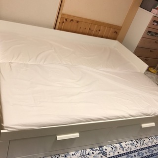 IKEA　スライド式シングル＆ダブルベッド　品