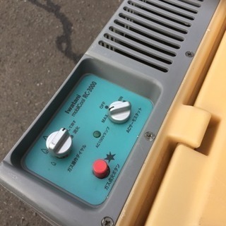 IWATANI　イワタニ　3WAY　ポータブル冷蔵庫 RC-3000