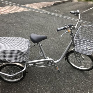 大人用三輪車 ほぼ未使用 ナチュラルフロー