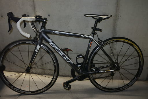 ２０１３年　ＦＥＬＴ　Ｆ９５　５１サイズ　１１速　105　5800