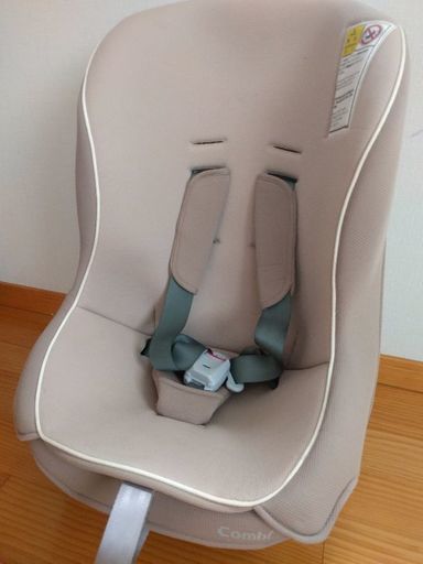 コンビ　チャイルドシート　コッコロ