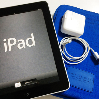 iPad 32GB 本体美品 A|Xケースのセット 純正新品充電...