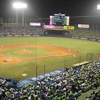 相談で格安にします8.23日zozoマリン 内野Aペアチケット