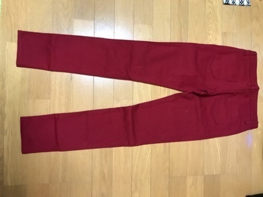 赤 スキニーパンツ あんり 倉賀野のジーンズ デニムの中古 古着あげます 譲ります ジモティーで不用品の処分
