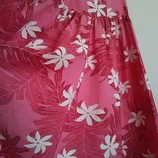 ガーリーピンク フラダンスドレス 可憐ハワイアン衣裳    