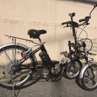 前輪二輪の電動自転車
