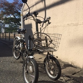 前輪二輪の電動自転車