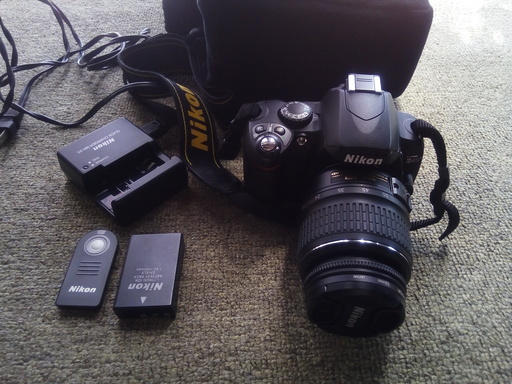 Nikon D40 レンズキット デジタル一眼レフカメラ