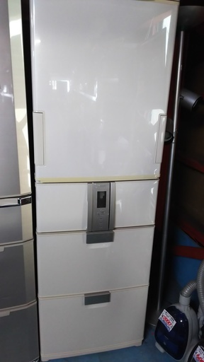 ［シャープ/ノンフロン冷凍冷蔵庫415ℓ］2008年製⁑リサイクルショップヘルプ