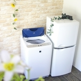 貴方におすすめ！☆好評♪オリジナルおまけ付☆ スタイリッシュセット☆一人暮らし快適セット☆配送設置1000円～ ホワイト冷蔵庫＆洗濯機＆おまけ♪