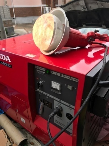 値下げしました。HONDA発電機EXT4000