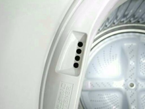 節水\u0026黒カビブロックの「穴なし槽」。洗濯後だけでなく保管・着用中も衣類の除菌・防臭効果が持続「Ag+イオンコート」。ボタンひと押しで簡単設定「すすぎ1回」コース搭載。  2012年式SHARP6キロ 簡易乾燥機能付きです！ 取り扱い説明書付きです！ 配送無料です！