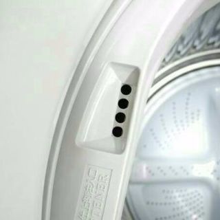 節水&黒カビブロックの「穴なし槽」。洗濯後だけでなく保管・着用中も衣類の除菌・防臭効果が持続「Ag+イオンコート」。ボタンひと押しで簡単設定「すすぎ1回」コース搭載。  2012年式SHARP6キロ 簡易乾燥機能付きです！ 取り扱い説明書付きです！ 配送無料です！💫