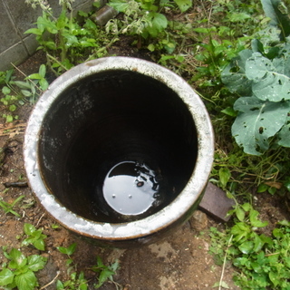 甕　（生活骨董）口径40*内径33*高さ約48cm