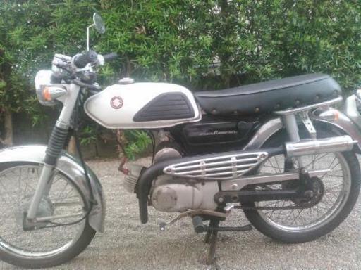 スズキコレダスクランブラー50CC‼